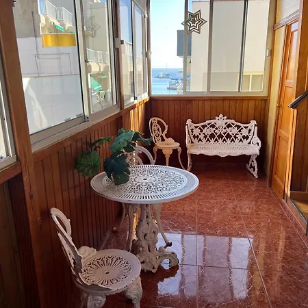 Doble Con Terraza A 50m De La Playa Cristianos Apartman